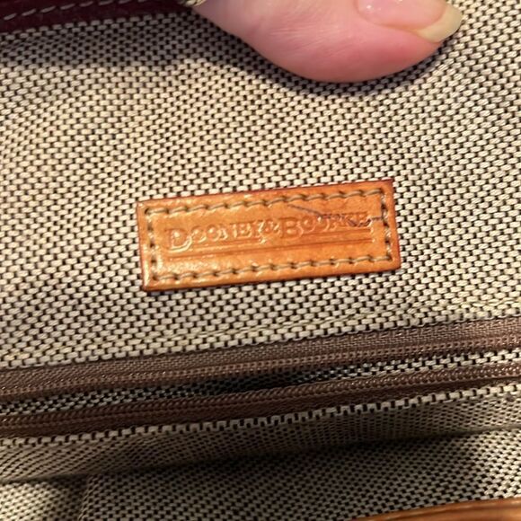 Dooney & Bourke Redish Leather Satchel with Tan Straps and Zipper Pulls EUC - Picture 9 of 17